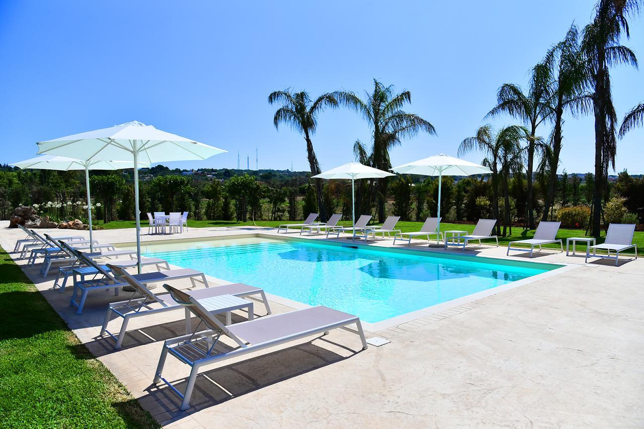 Bed and Breakfast Borgo Fiorito Relais Parabita Exterior foto